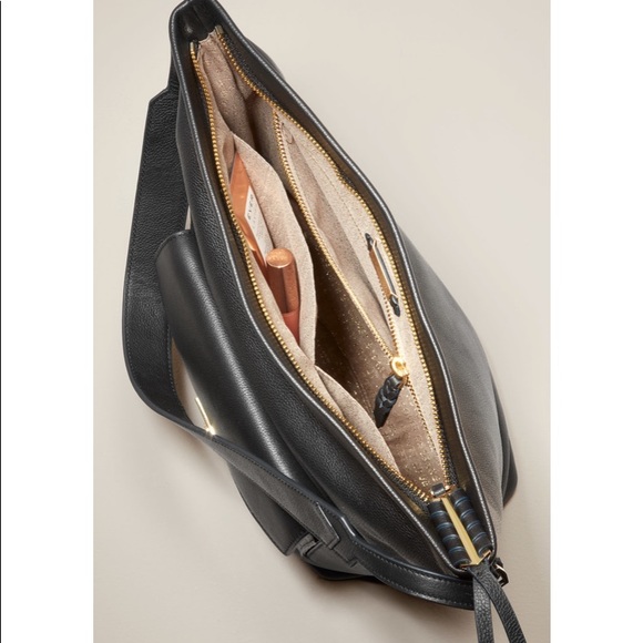 Stella & Dot | Black Leather Covet Bucket Bag - Picture 8 of 12